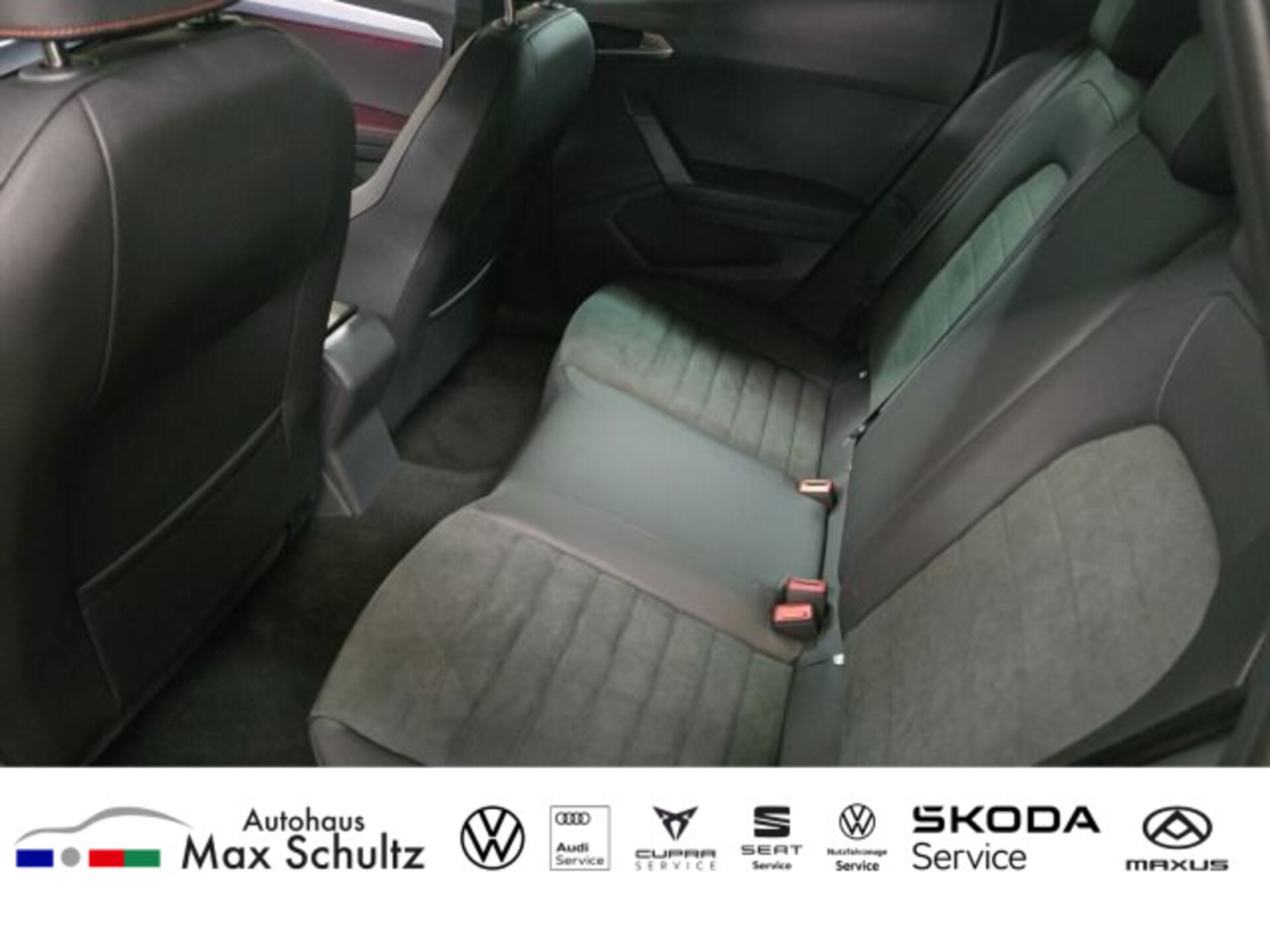SEAT Arona FR