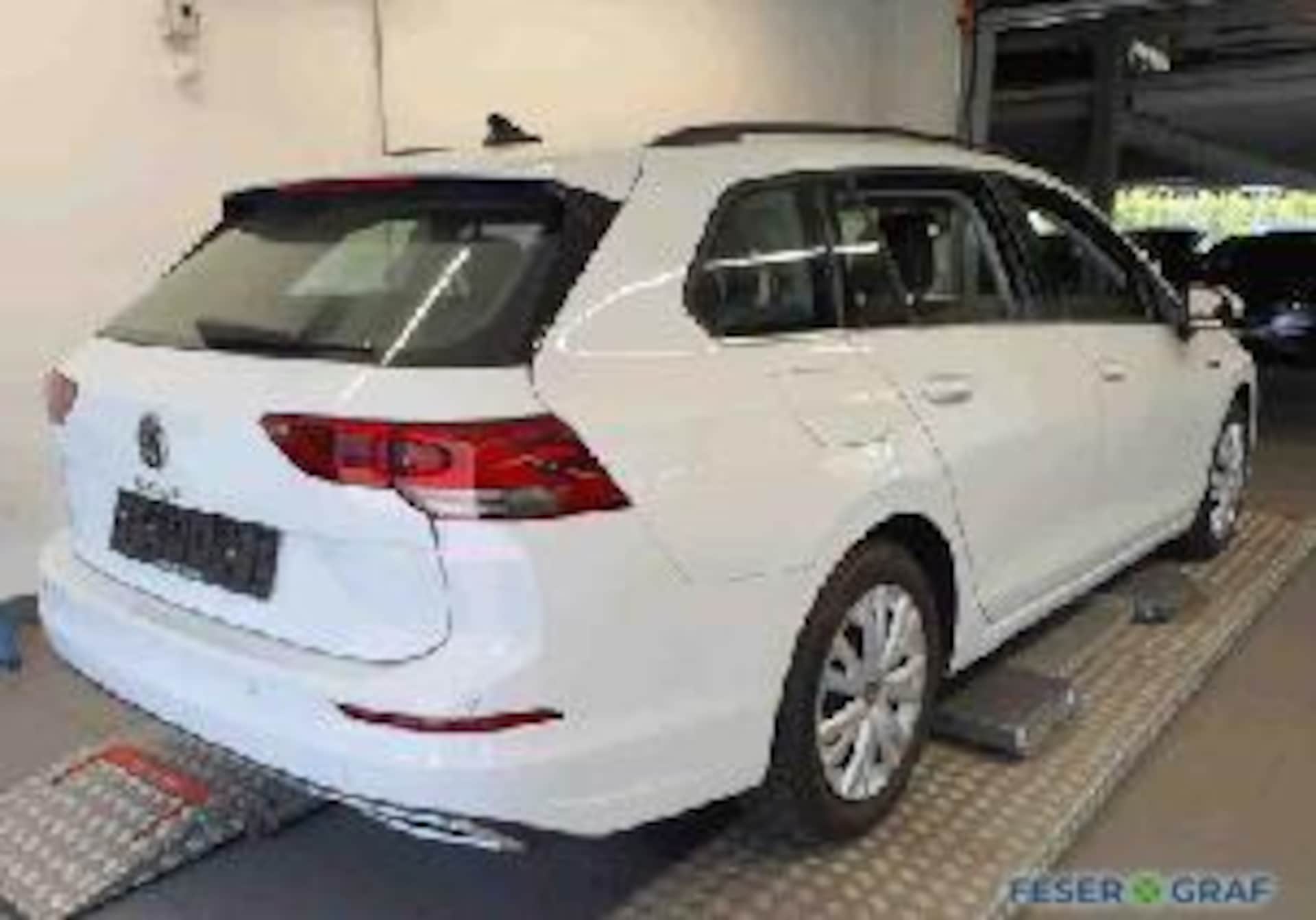 Volkswagen Golf Variant Style
