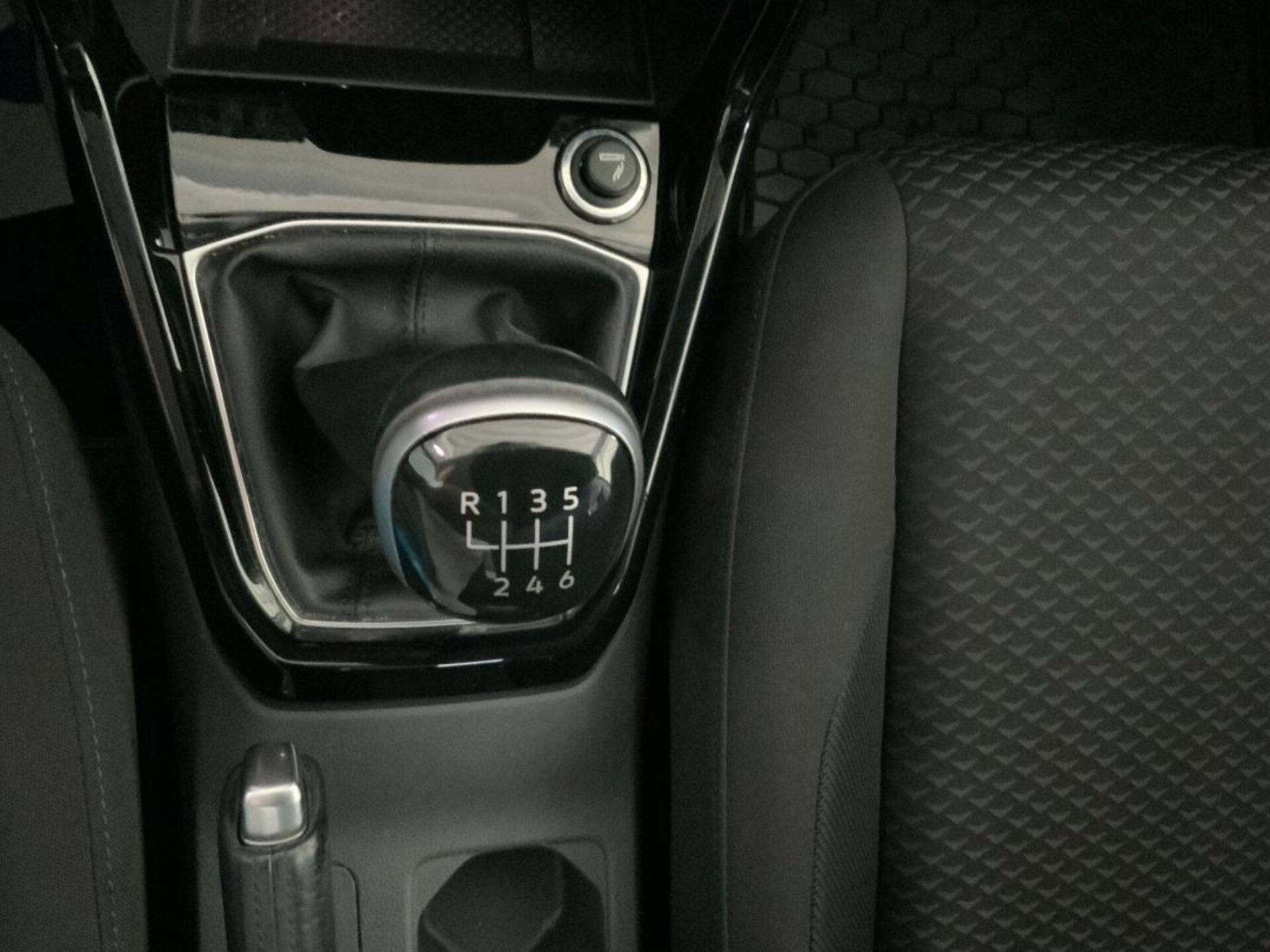 Volkswagen T-Cross United