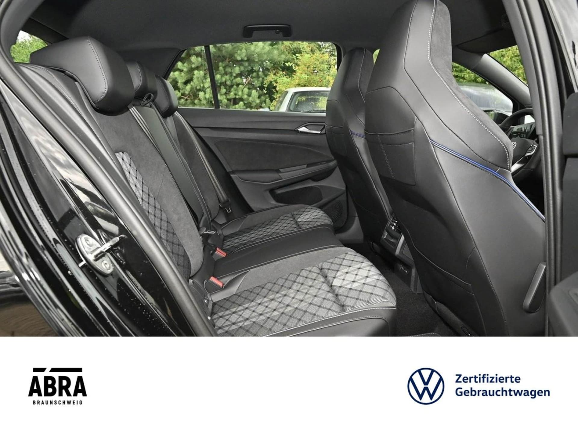 Volkswagen Golf R-Line