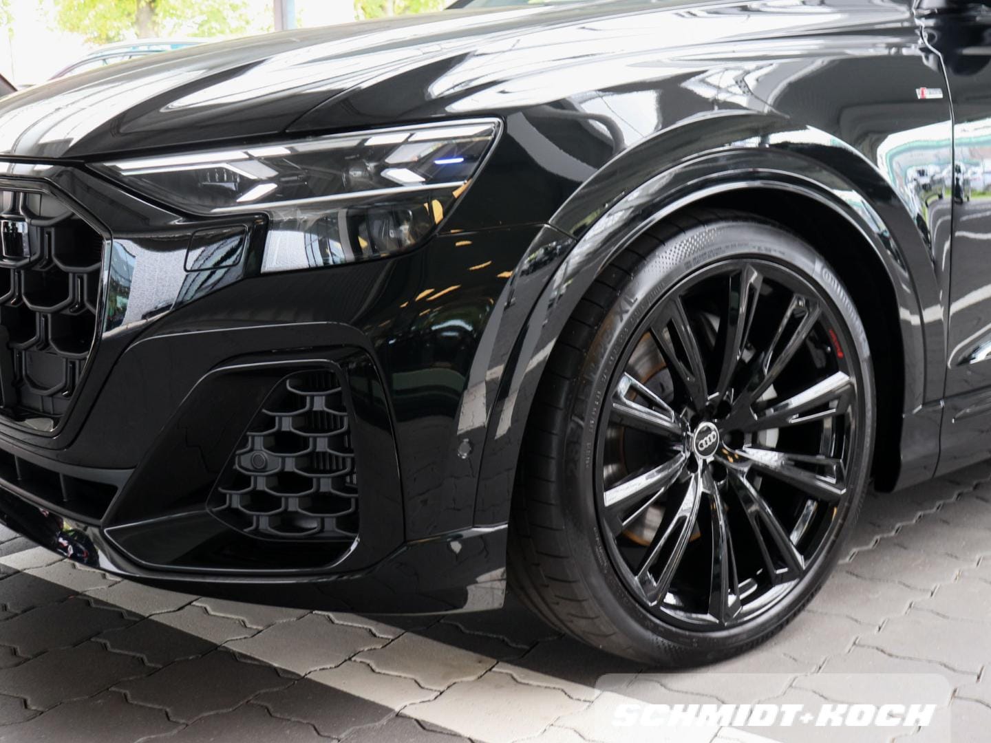 Bild über Audi Q8 SUV TFSI e S line business TFSI e quattro 290 kW tiptronic - für weitere Informationen kontaktieren Sie den Audi Partner