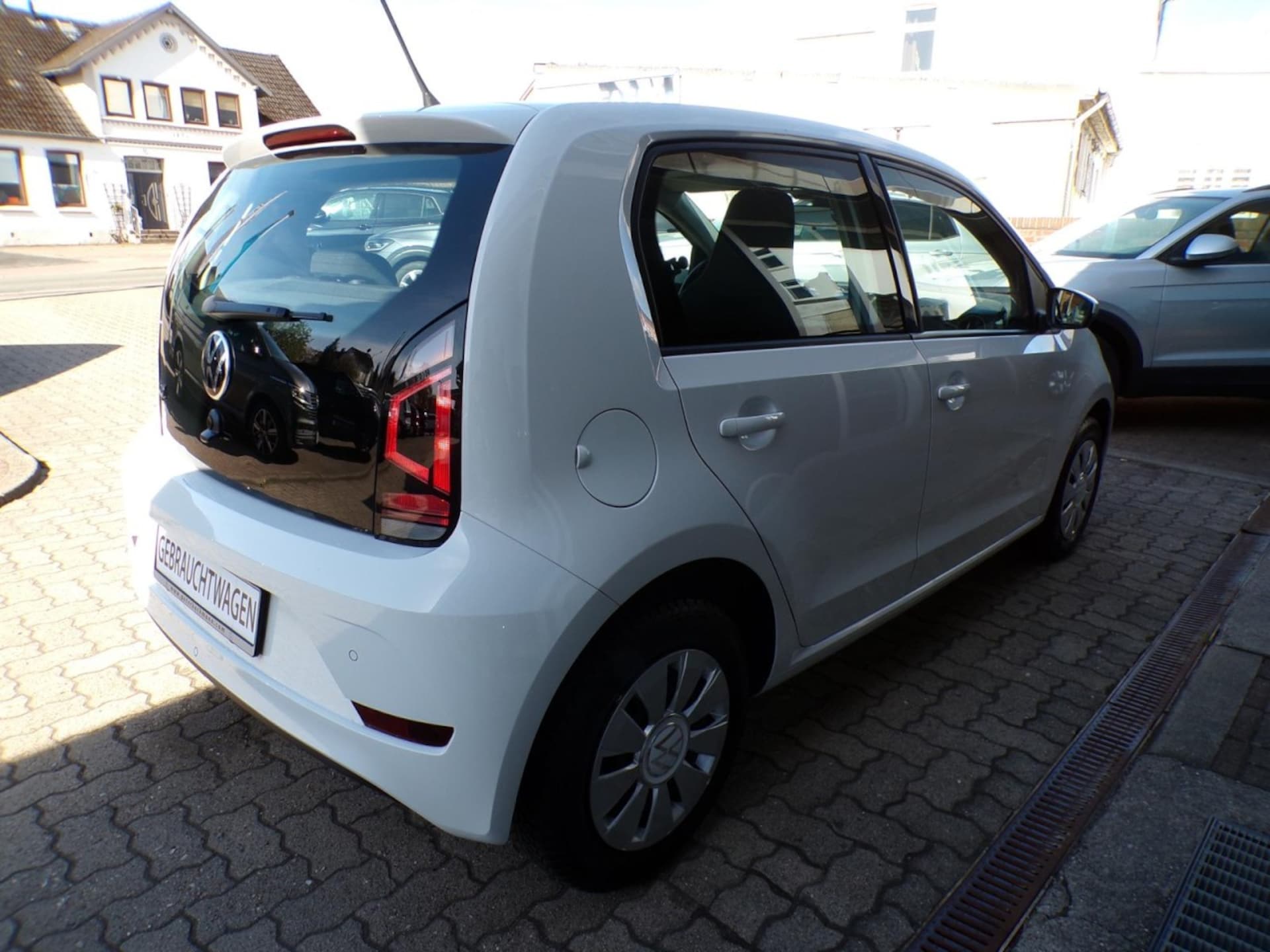 Volkswagen up!