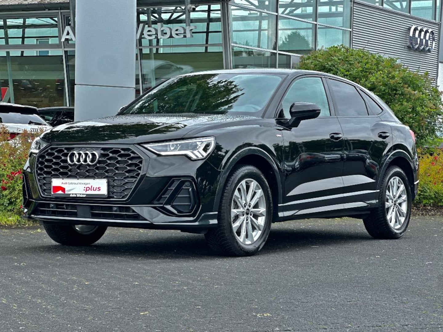 Bild über Audi Q3 Sportback S line 35 TFSI S tronic - für weitere Informationen kontaktieren Sie den Audi Partner
