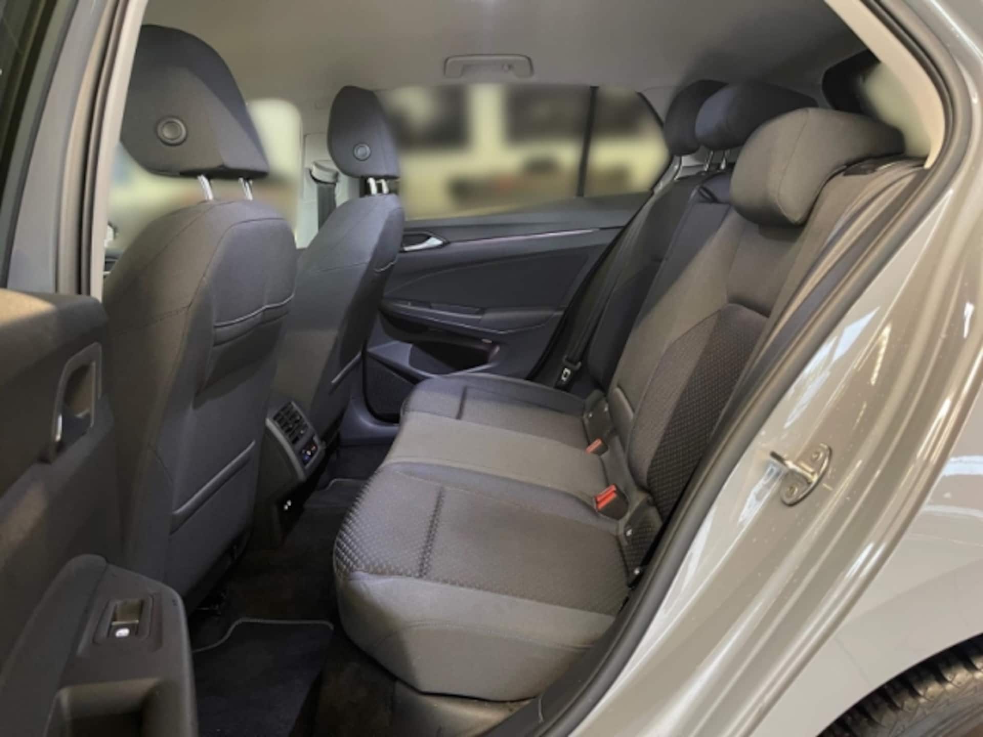 Volkswagen Golf United