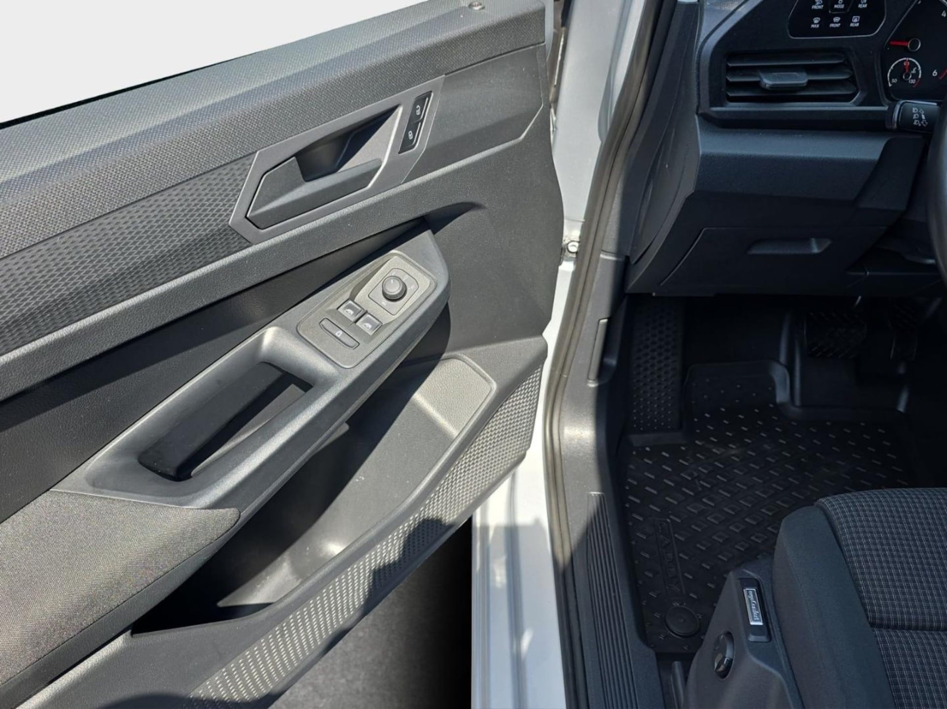Volkswagen Caddy Maxi Basis-Modell