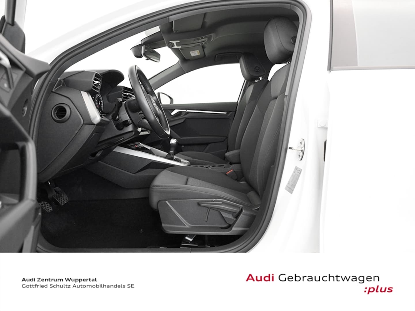 Bild über Audi A3 Sportback S line 30 TFSI Schaltgetriebe - für weitere Informationen kontaktieren Sie den Audi Partner