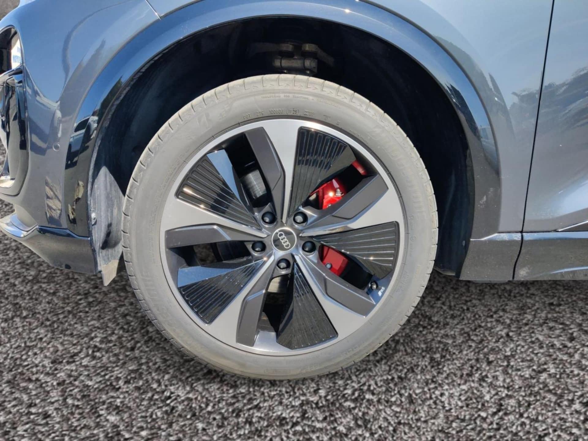 Audi Q6 SUV e-tron
