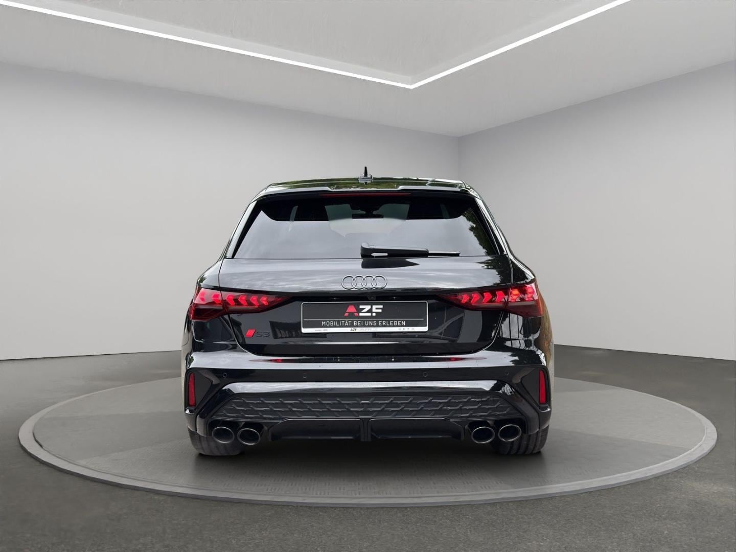 Bild über Audi S3 Sportback TFSI quattro S tronic - für weitere Informationen kontaktieren Sie den Audi Partner