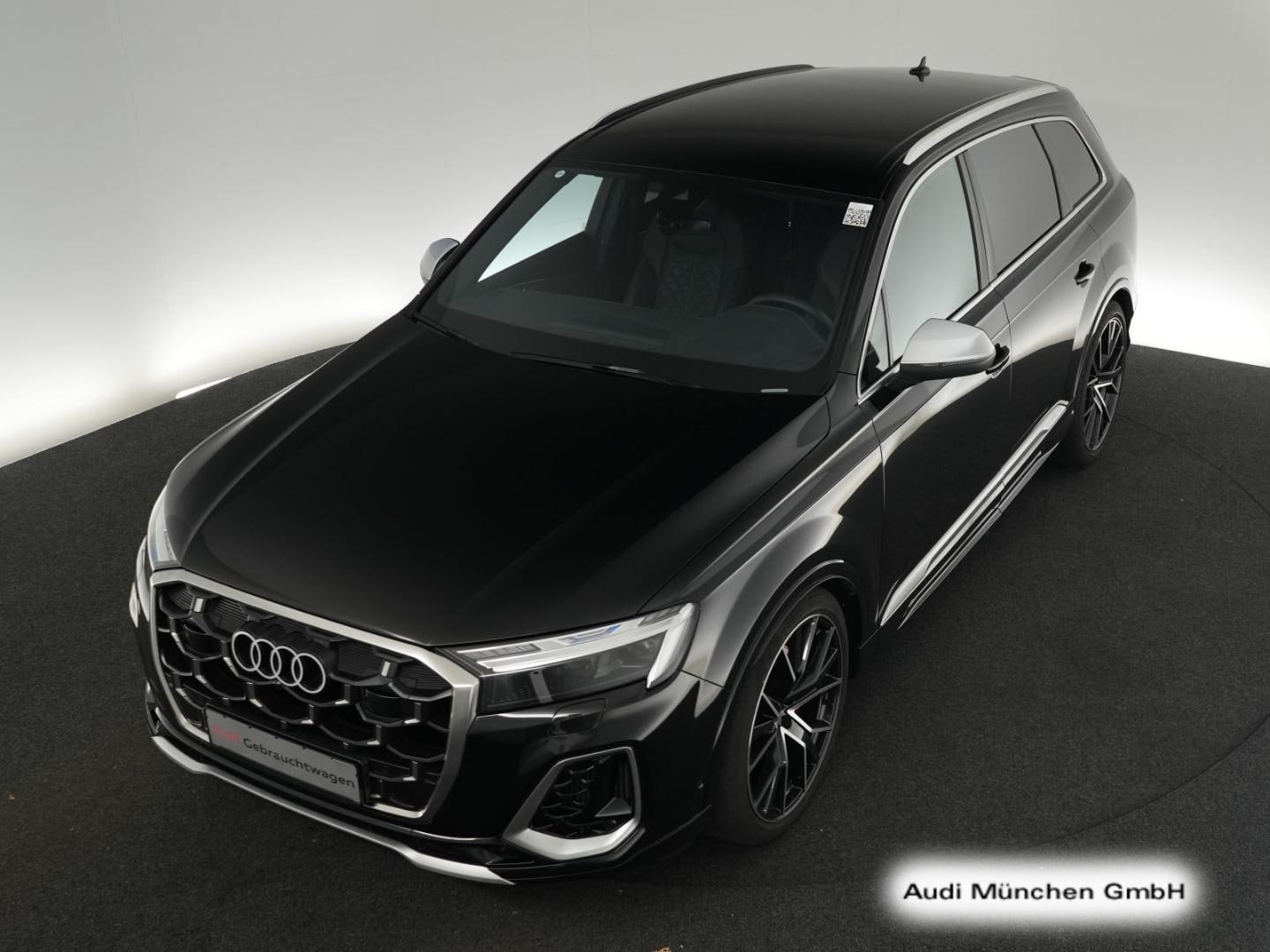 Bild über Audi SQ7 SUV TFSI quattro tiptronic - für weitere Informationen kontaktieren Sie den Audi Partner