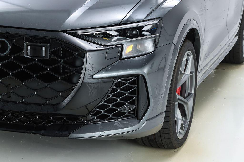2026 Audi RS Q8 Base - Photo 33