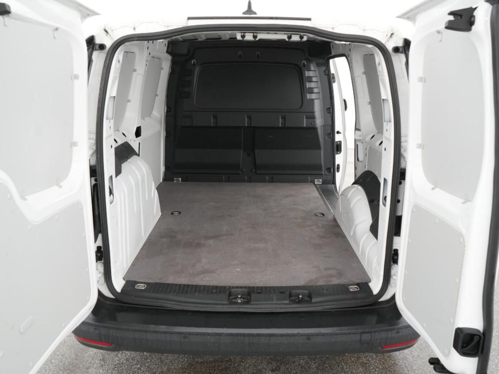Volkswagen Caddy Maxi Cargo – Bild 5