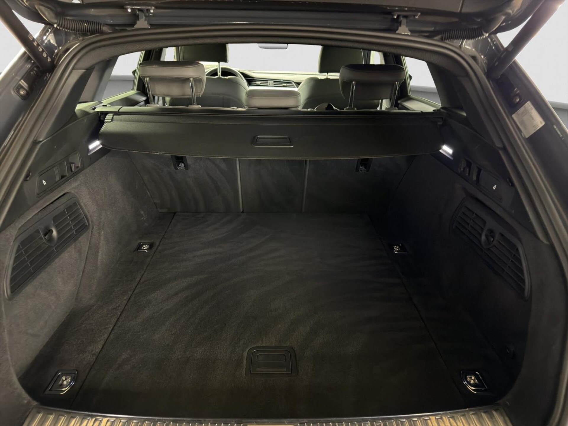 Audi Q8 e-tron Advanced