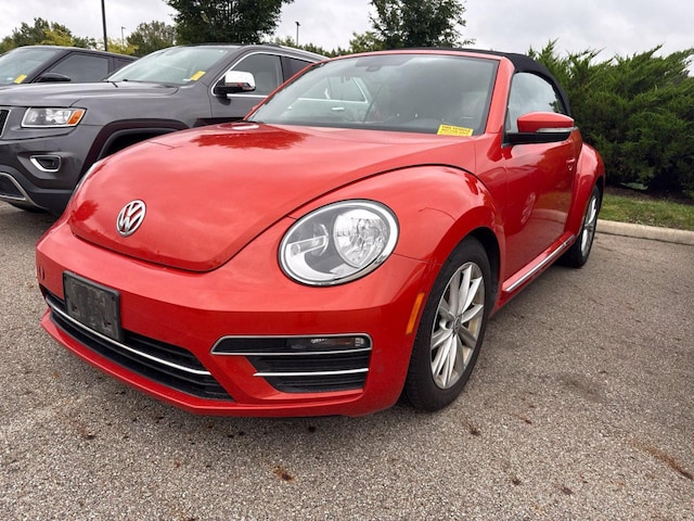 2018 Volkswagen Beetle SE
