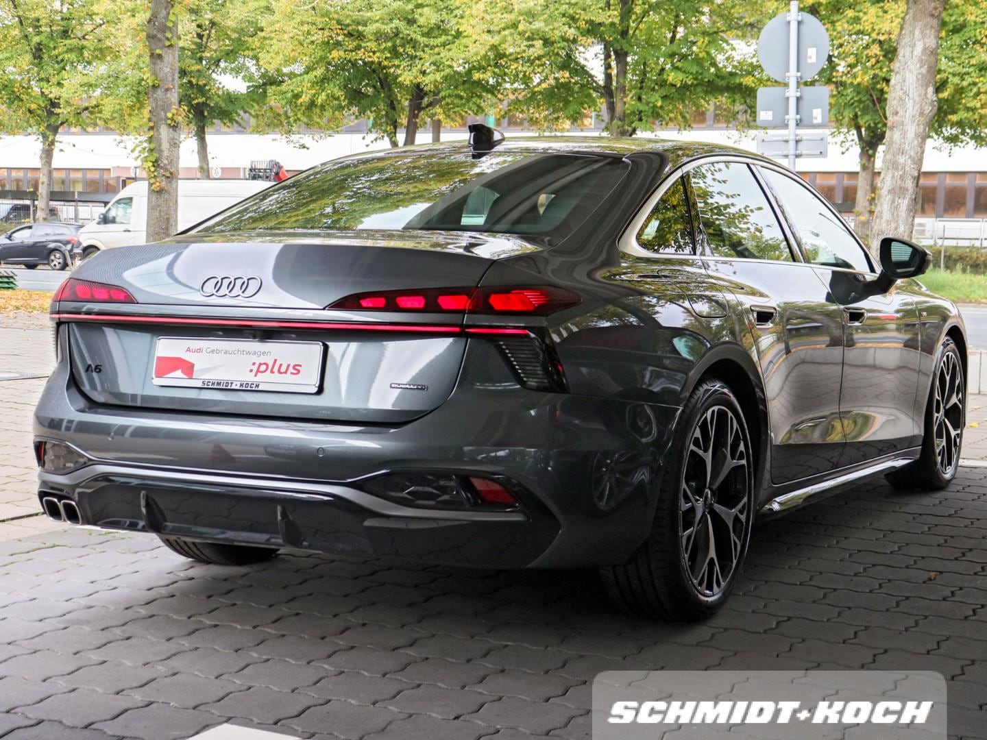 Bild über Audi A5 Avant TDI 150 kW S tronic - für weitere Informationen kontaktieren Sie den Audi Partner