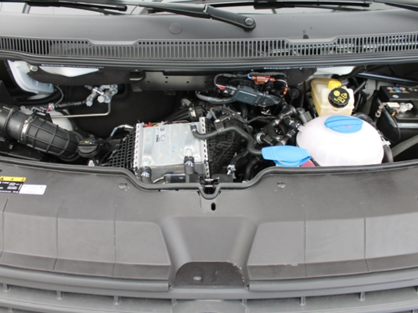 Volkswagen T6.1 Transporter Kasten kurzer Radstand – Bild 6