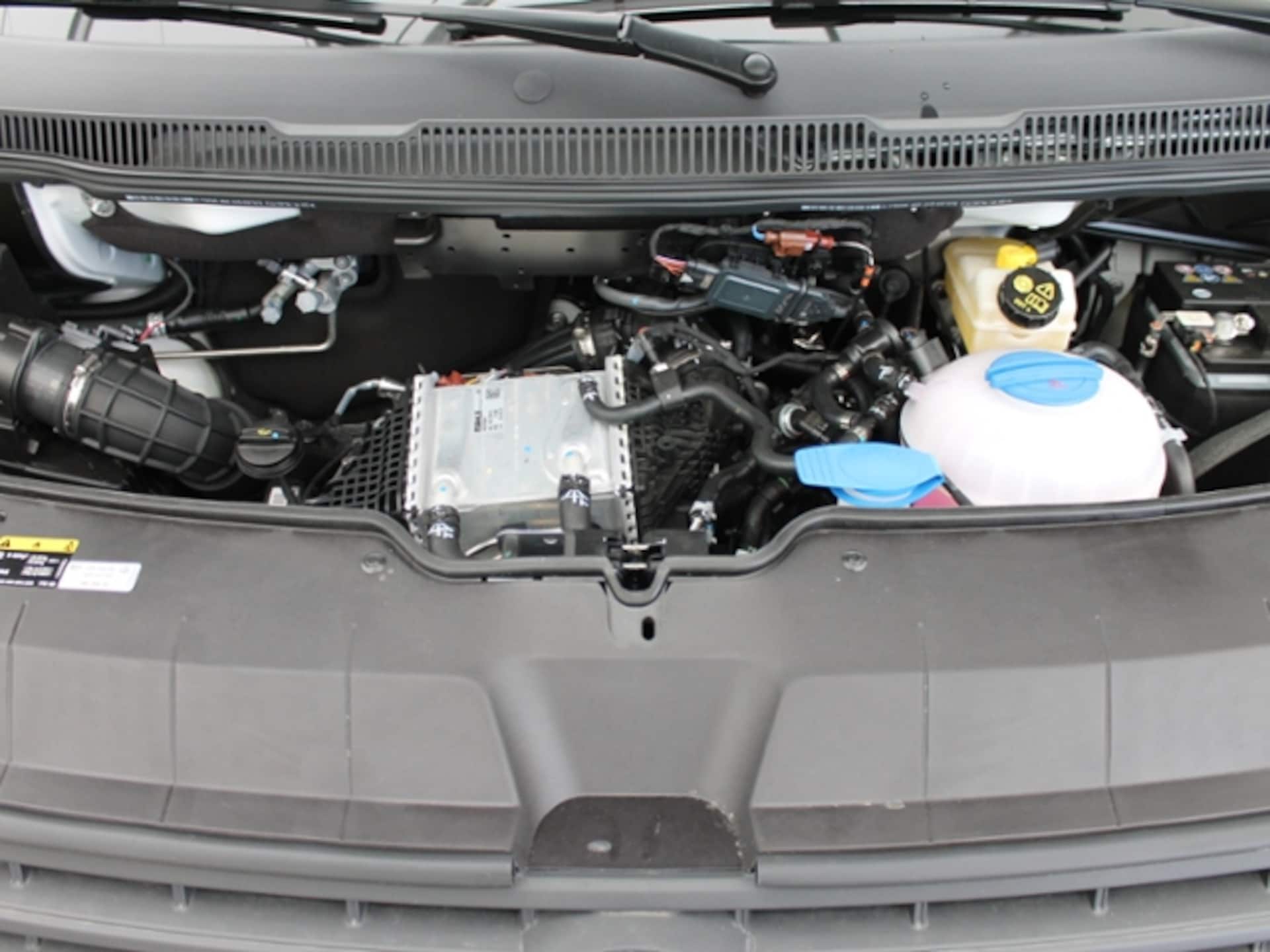 Volkswagen T6.1 Transporter Kasten kurzer Radstand