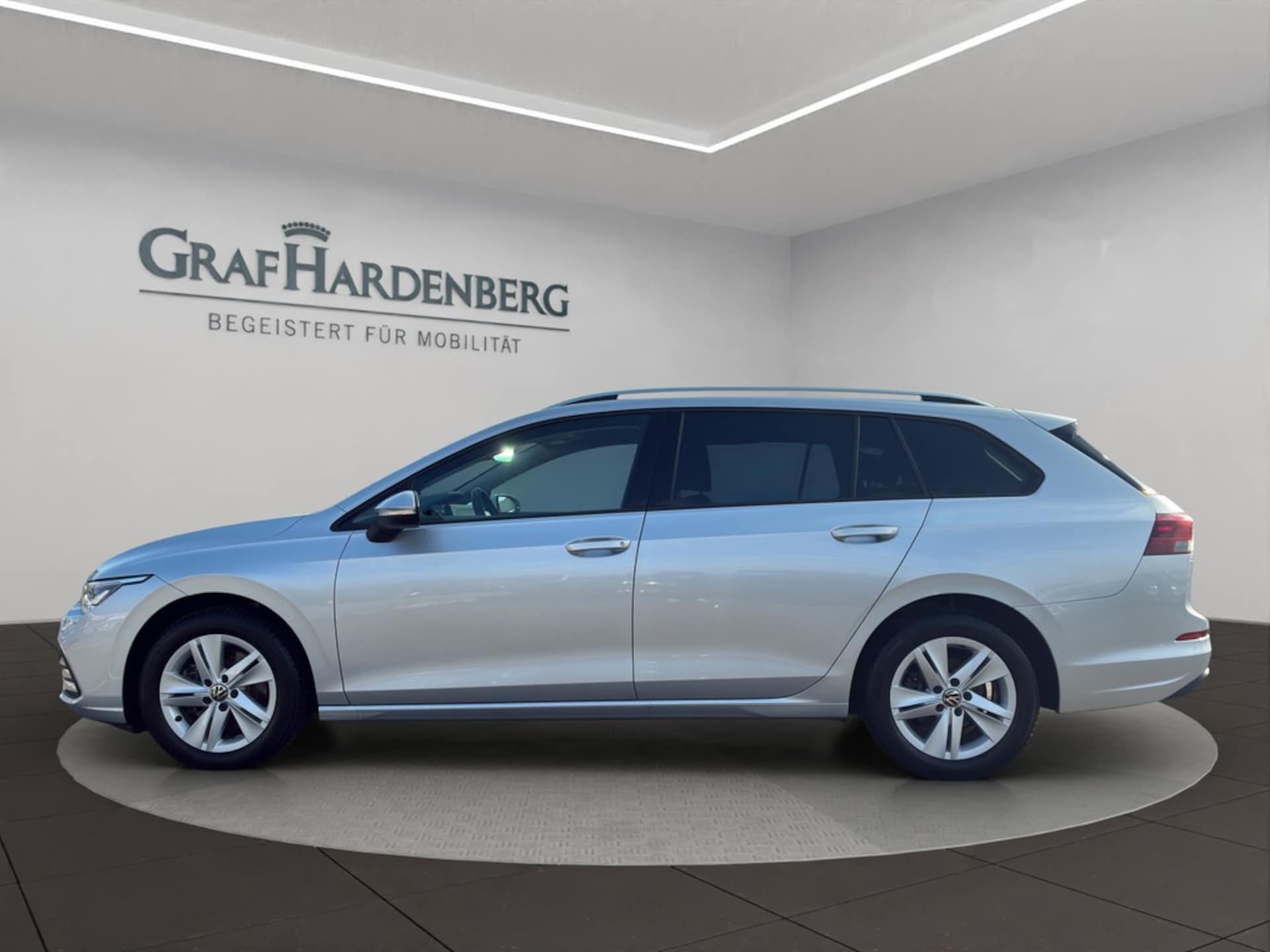 Volkswagen Golf Variant Life