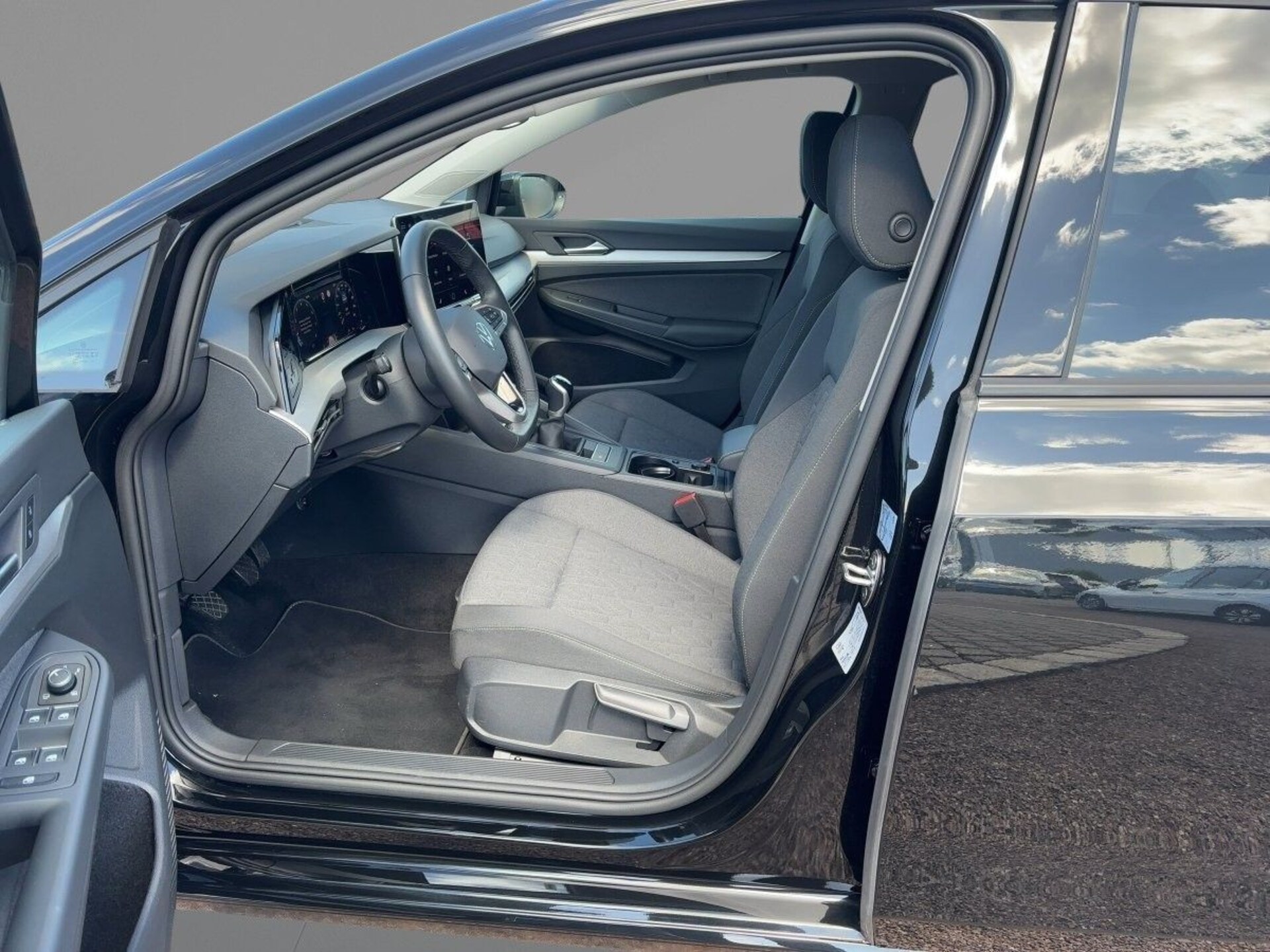 Volkswagen Golf Variant Life