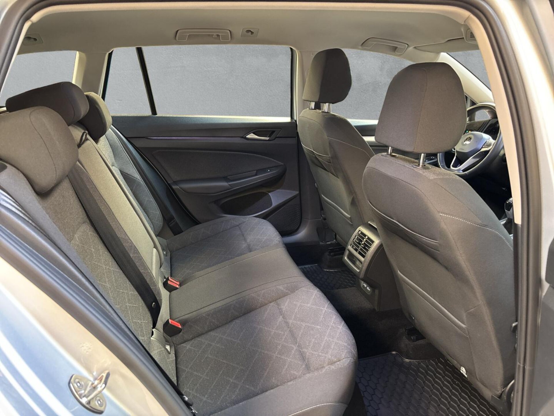 Volkswagen Golf Variant Life