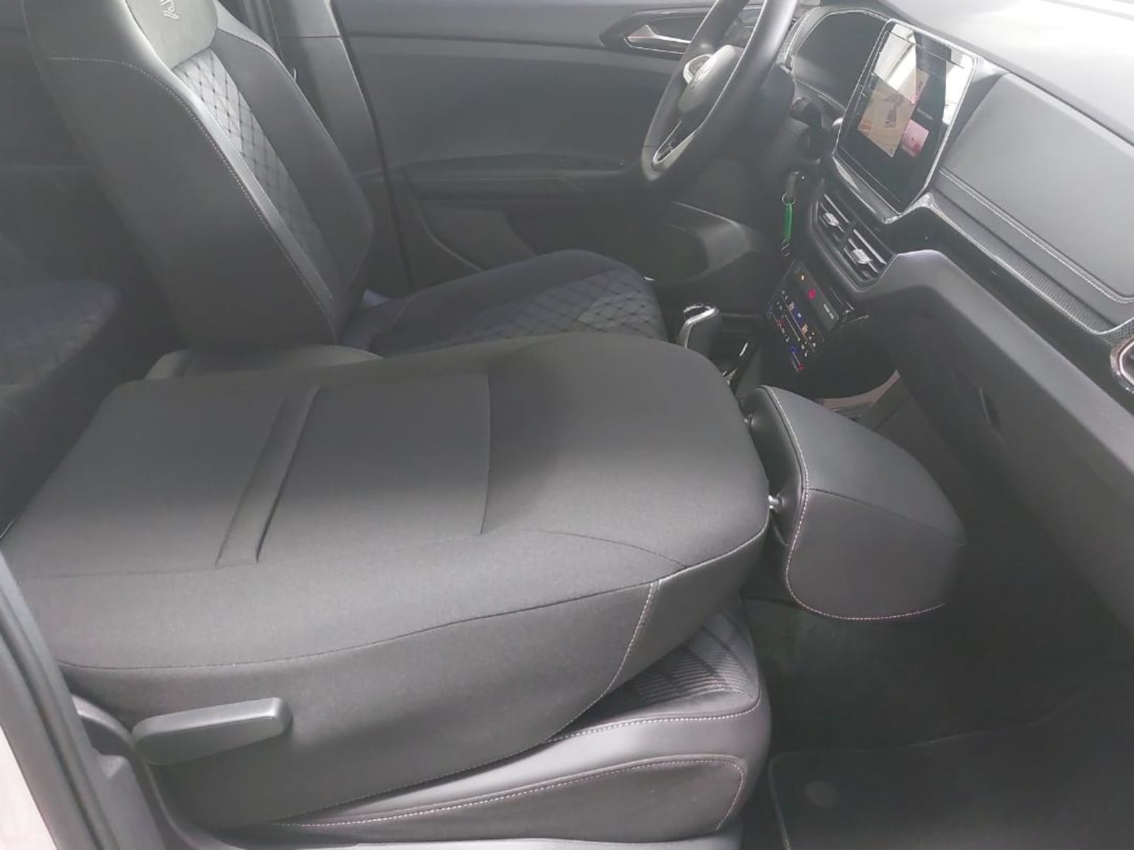Volkswagen T-Cross – Bild 19