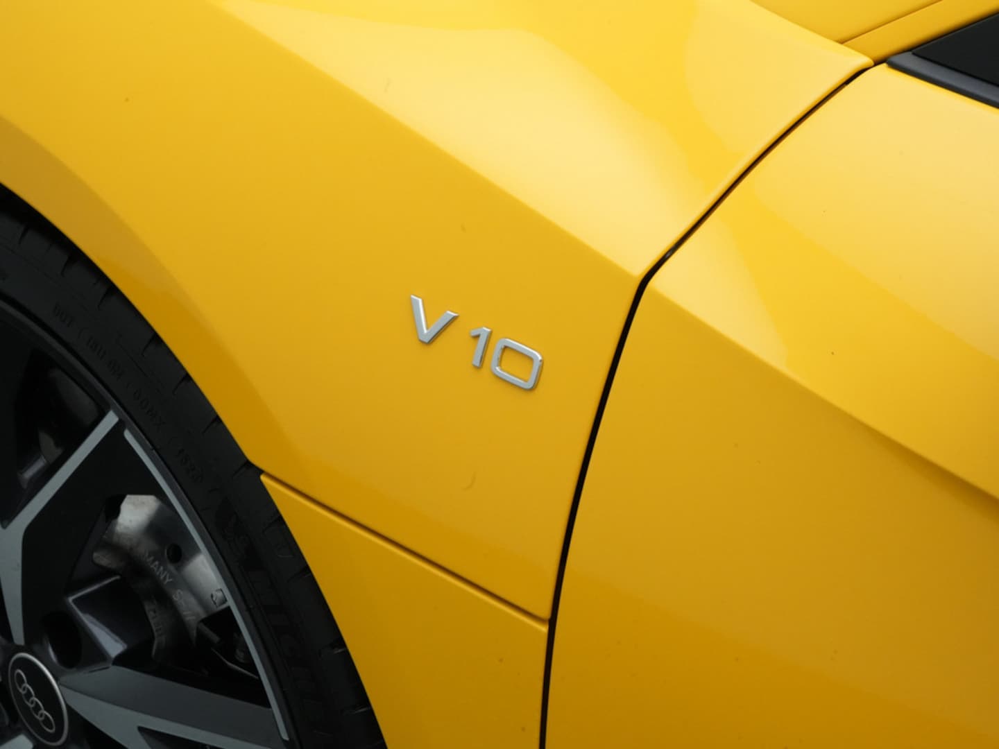 Bild über Audi R8 Coupé FSI S tronic - für weitere Informationen kontaktieren Sie den Audi Partner