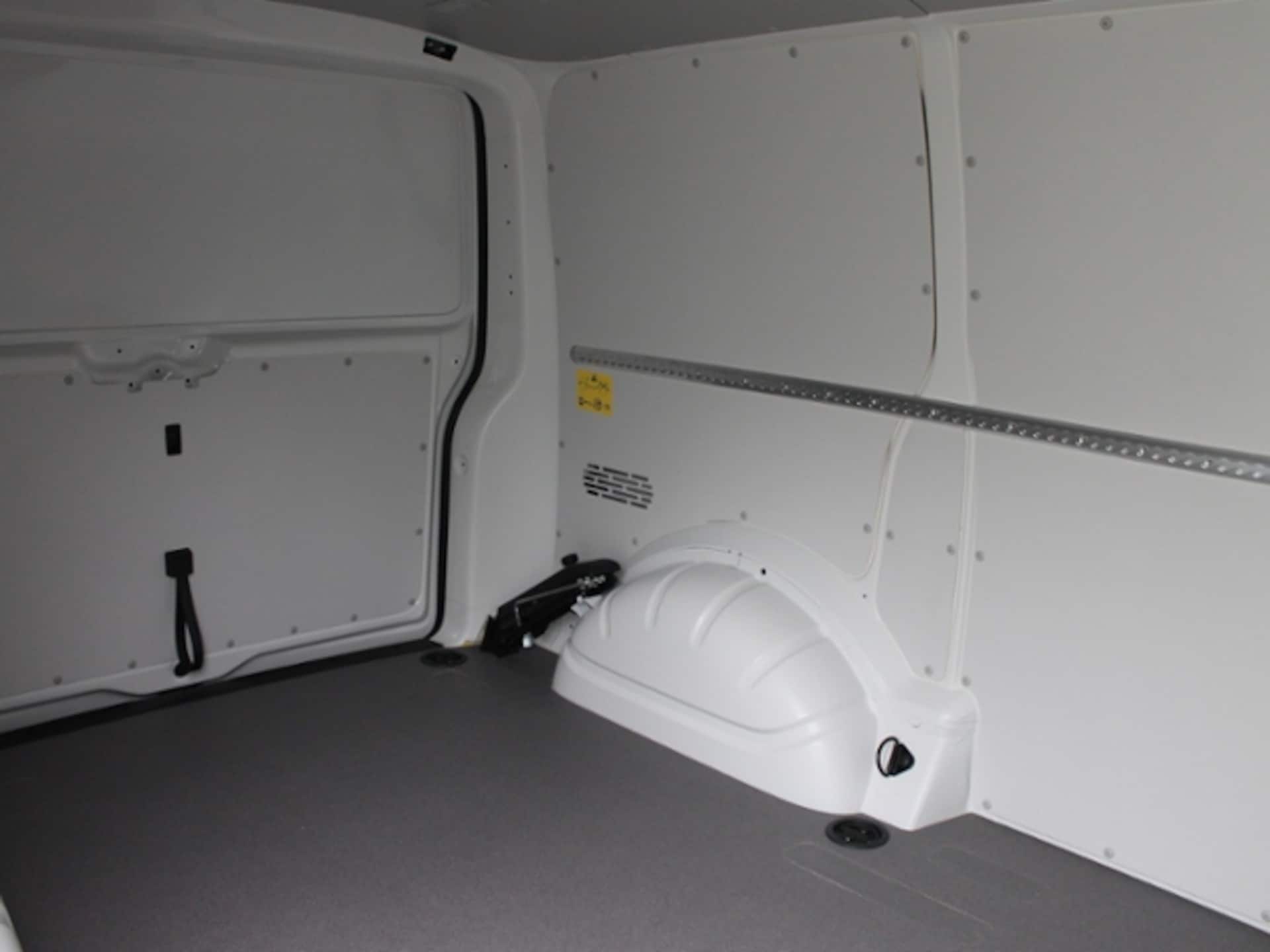 Volkswagen T6.1 Transporter Kasten kurzer Radstand