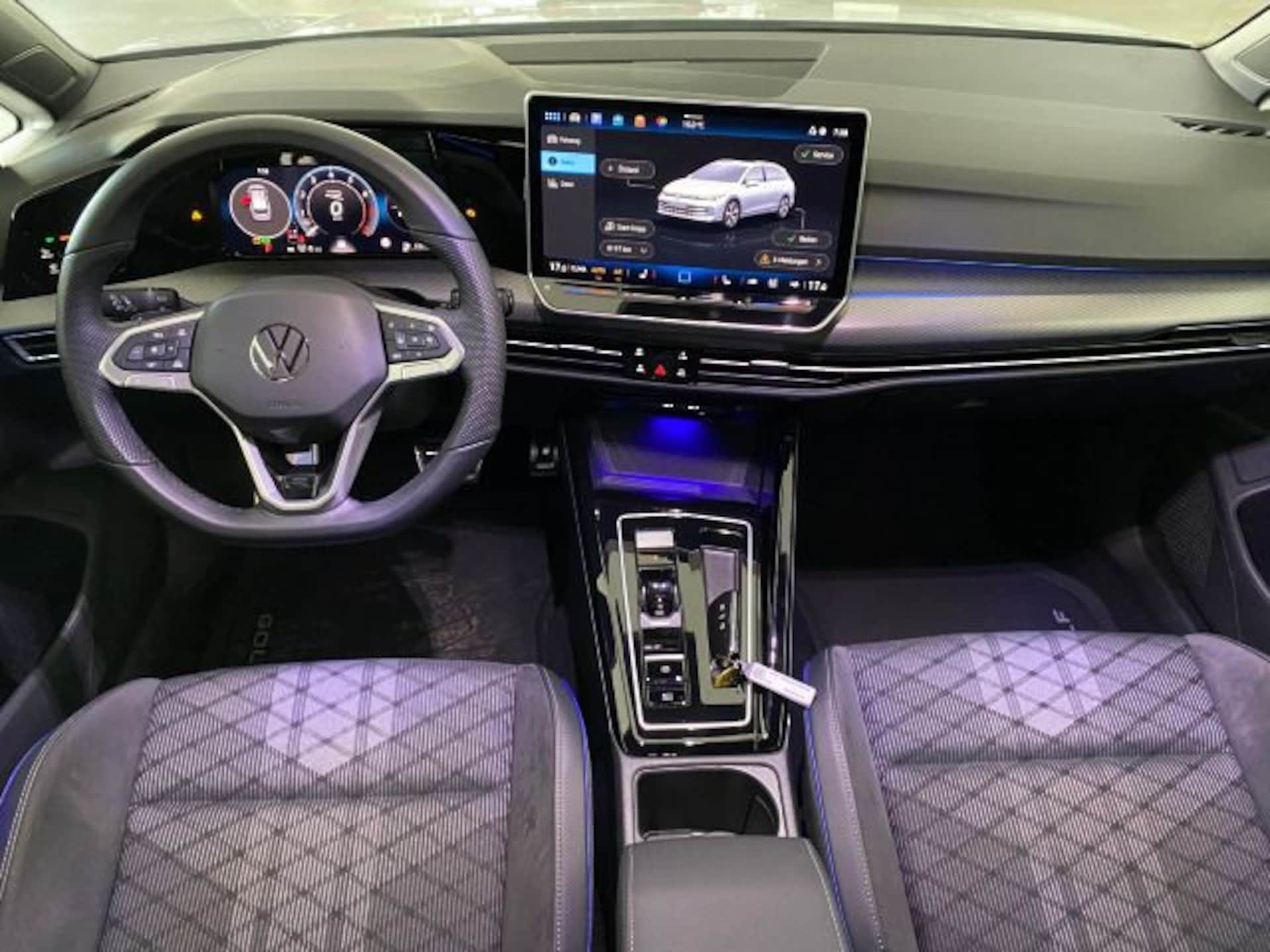 Volkswagen Golf Variant R-Line