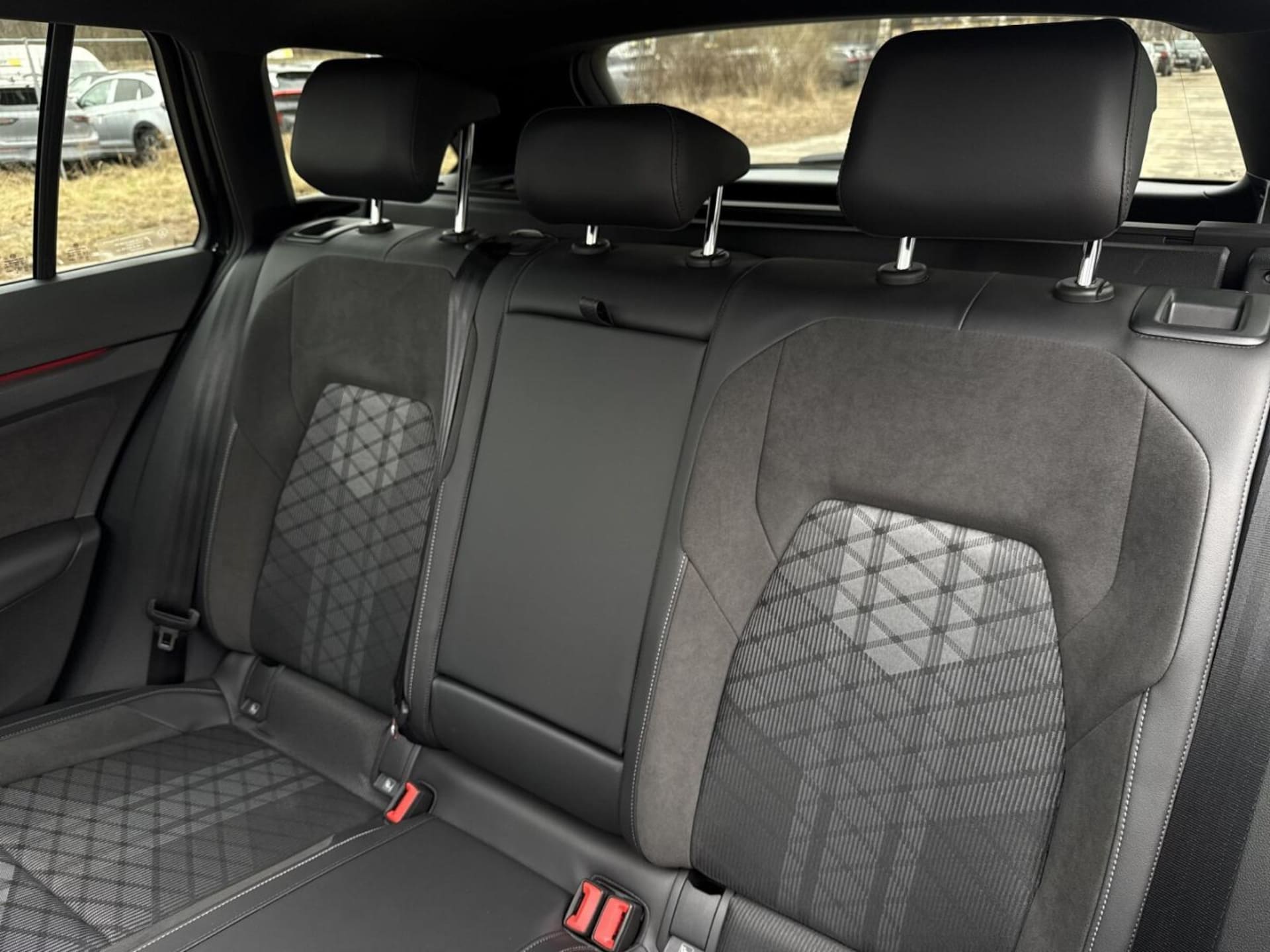Volkswagen Golf Variant R-Line