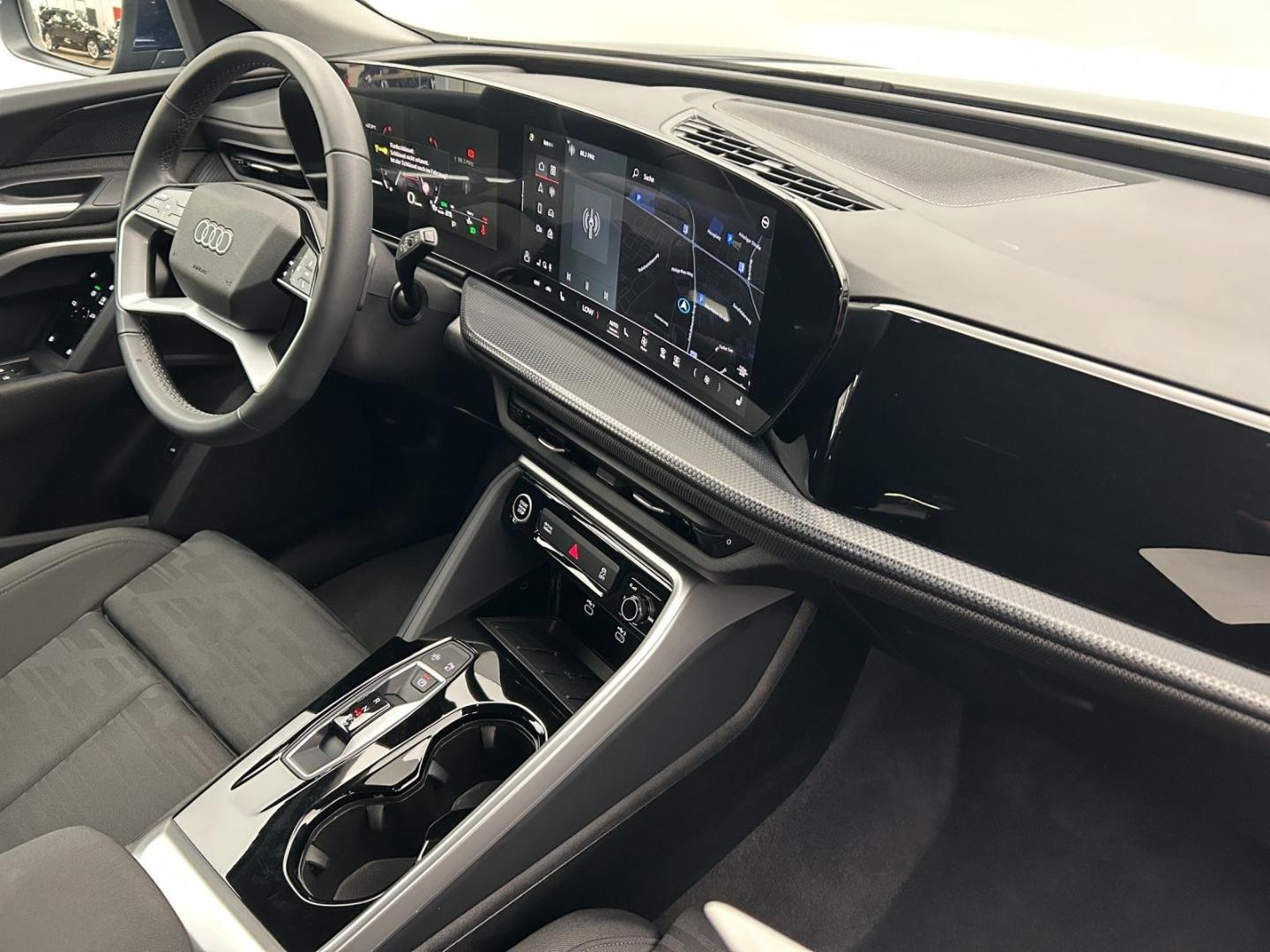 Bild über Audi Q5 Sportback TFSI quattro 150 kW S tronic - für weitere Informationen kontaktieren Sie den Audi Partner