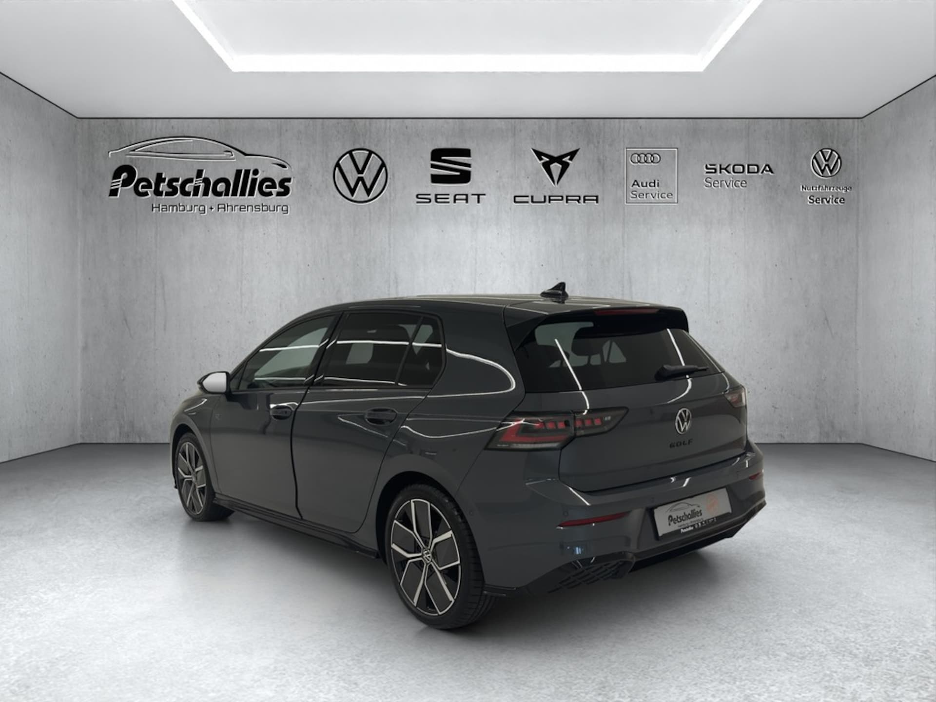 Volkswagen Golf R-Line