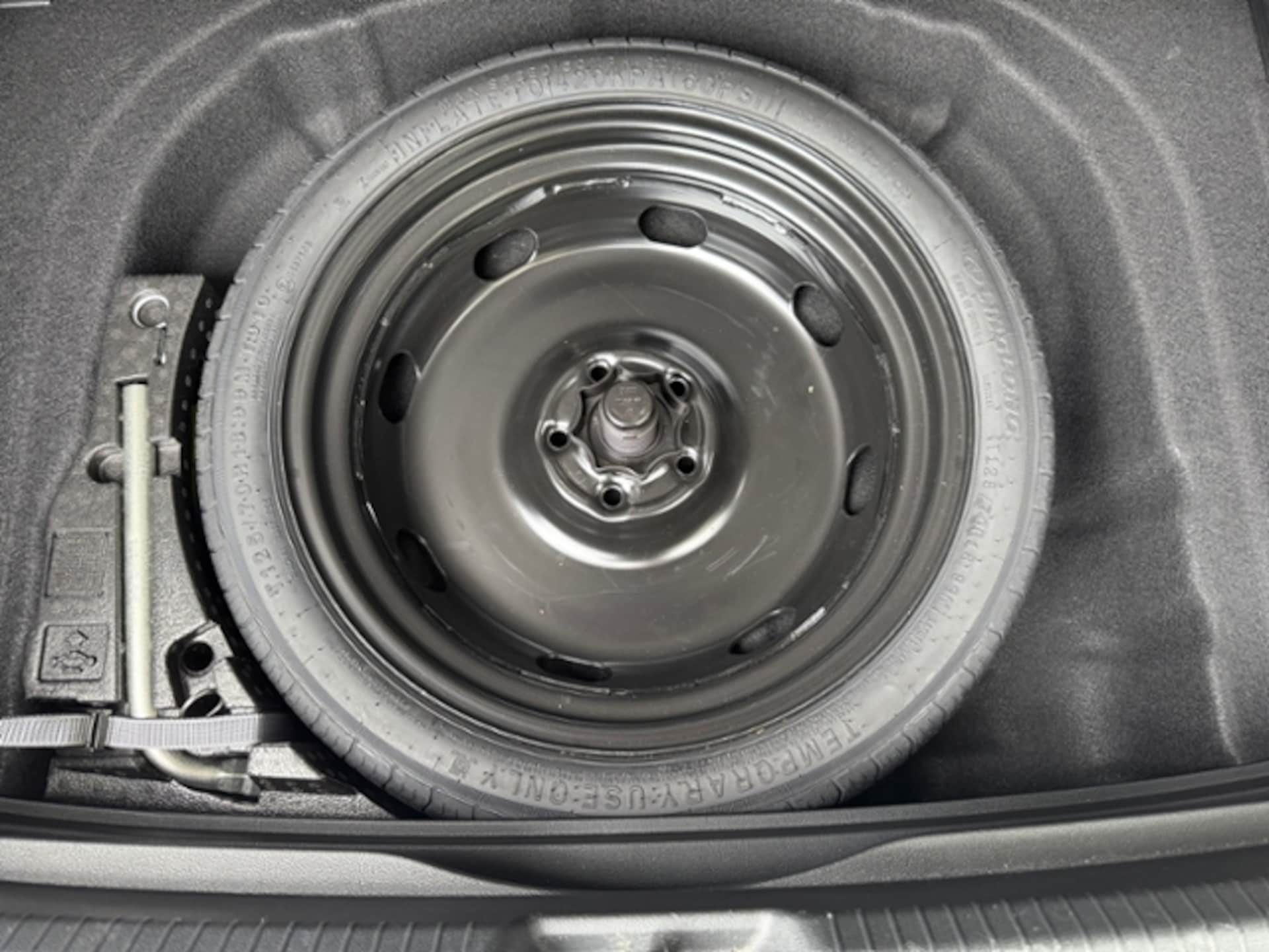 Volkswagen Golf MOVE