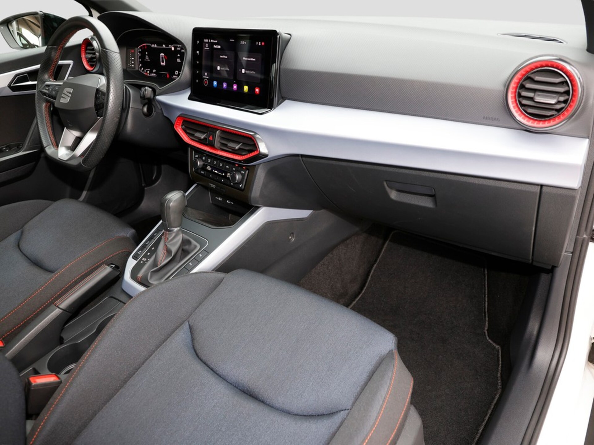 SEAT Arona FR