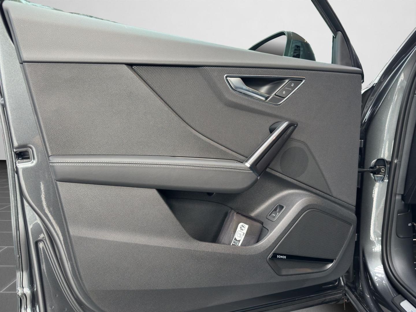 Bild über Audi Q2 S line 35 TFSI S tronic - für weitere Informationen kontaktieren Sie den Audi Partner