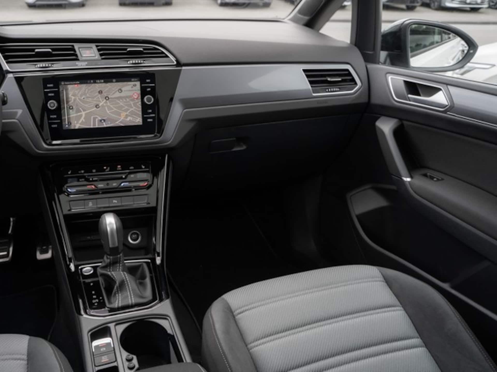 Volkswagen Touran R-Line