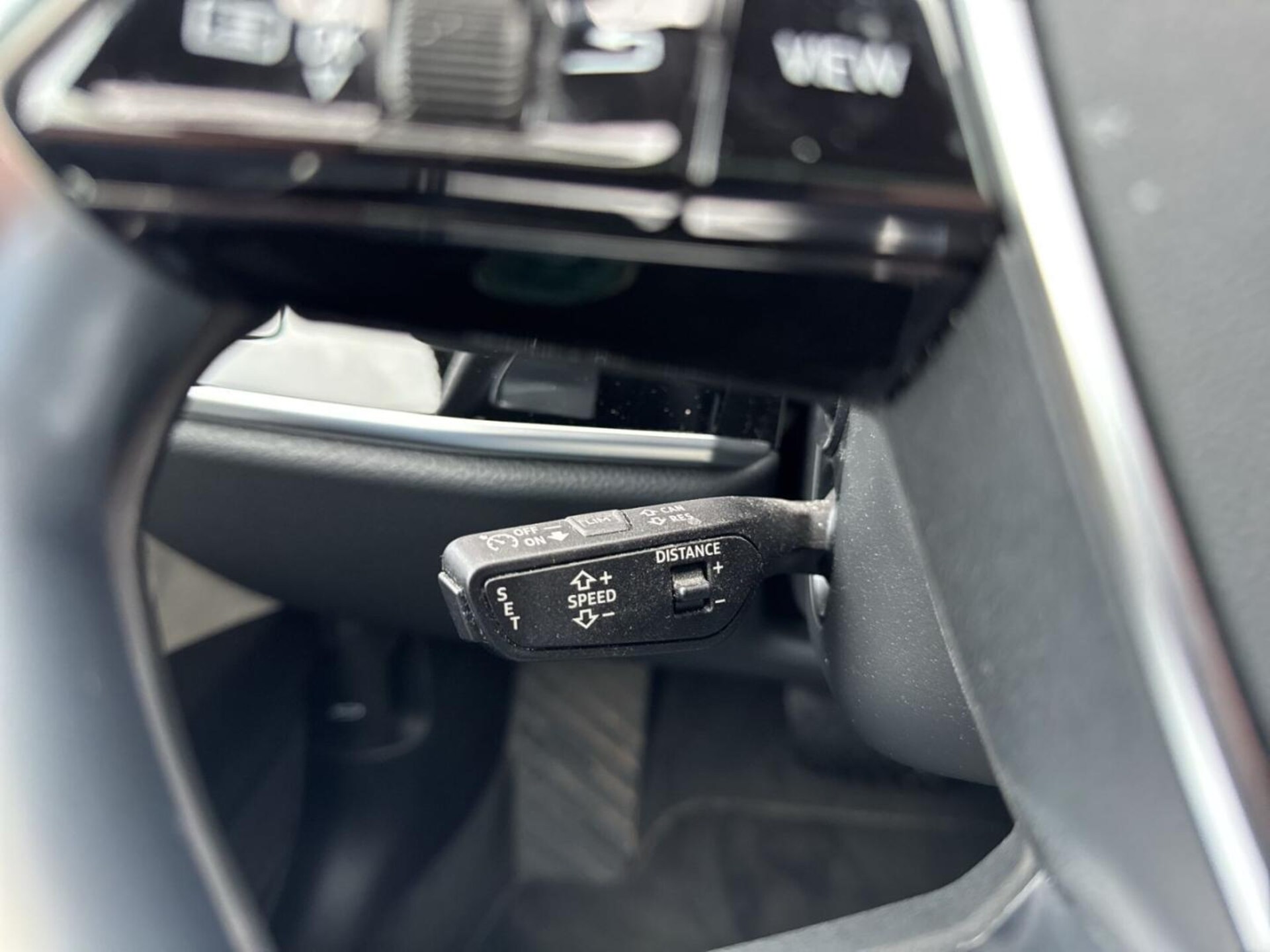 Audi A8 TFSI e