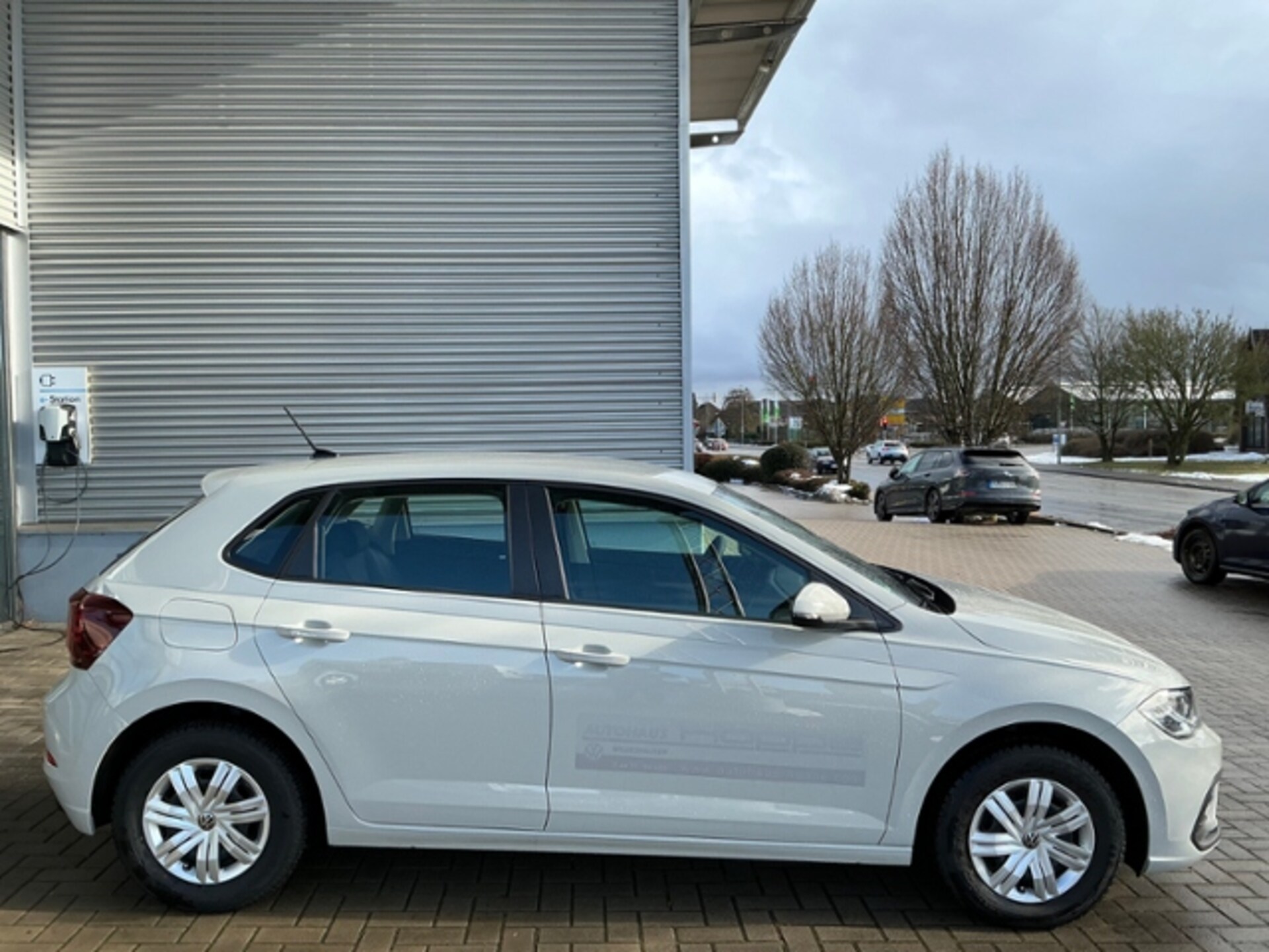 Volkswagen Polo Basis-Modell