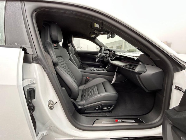 2026 Audi RS e-tron GT Performance Base - Photo 62