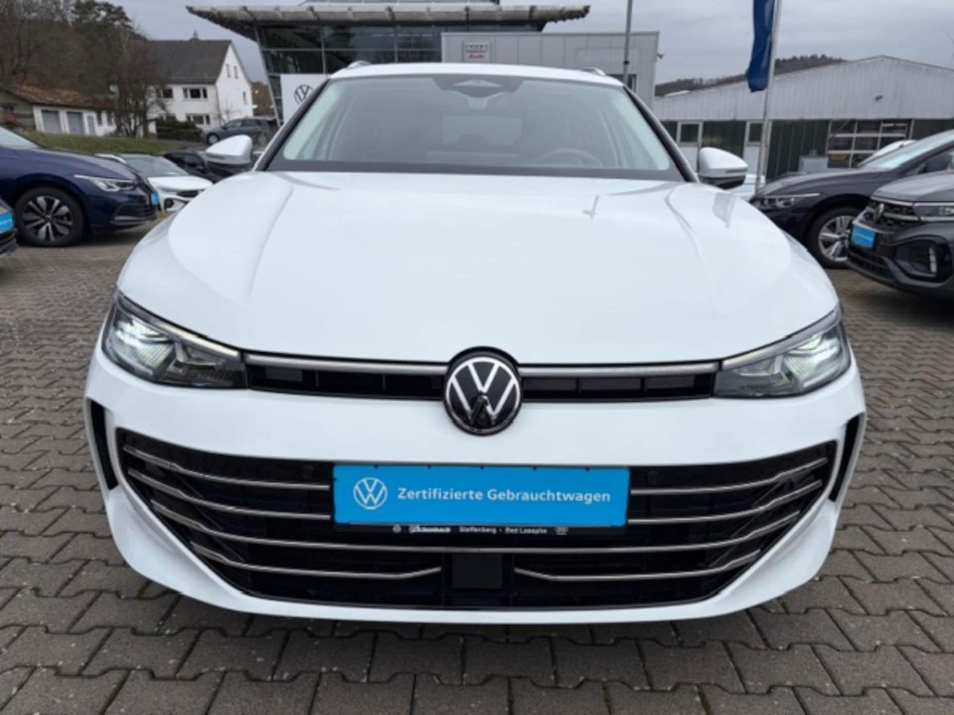 Volkswagen Passat Elegance