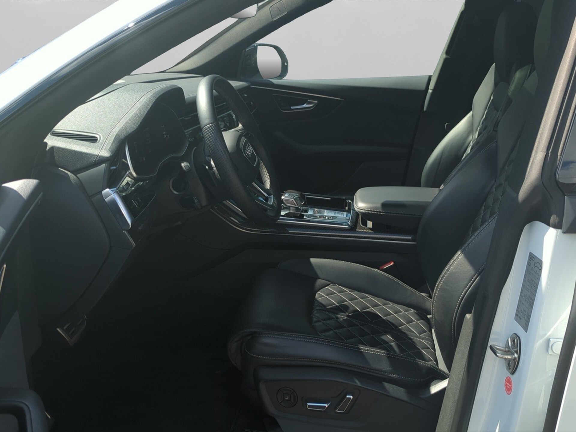 Audi SQ8 SUV