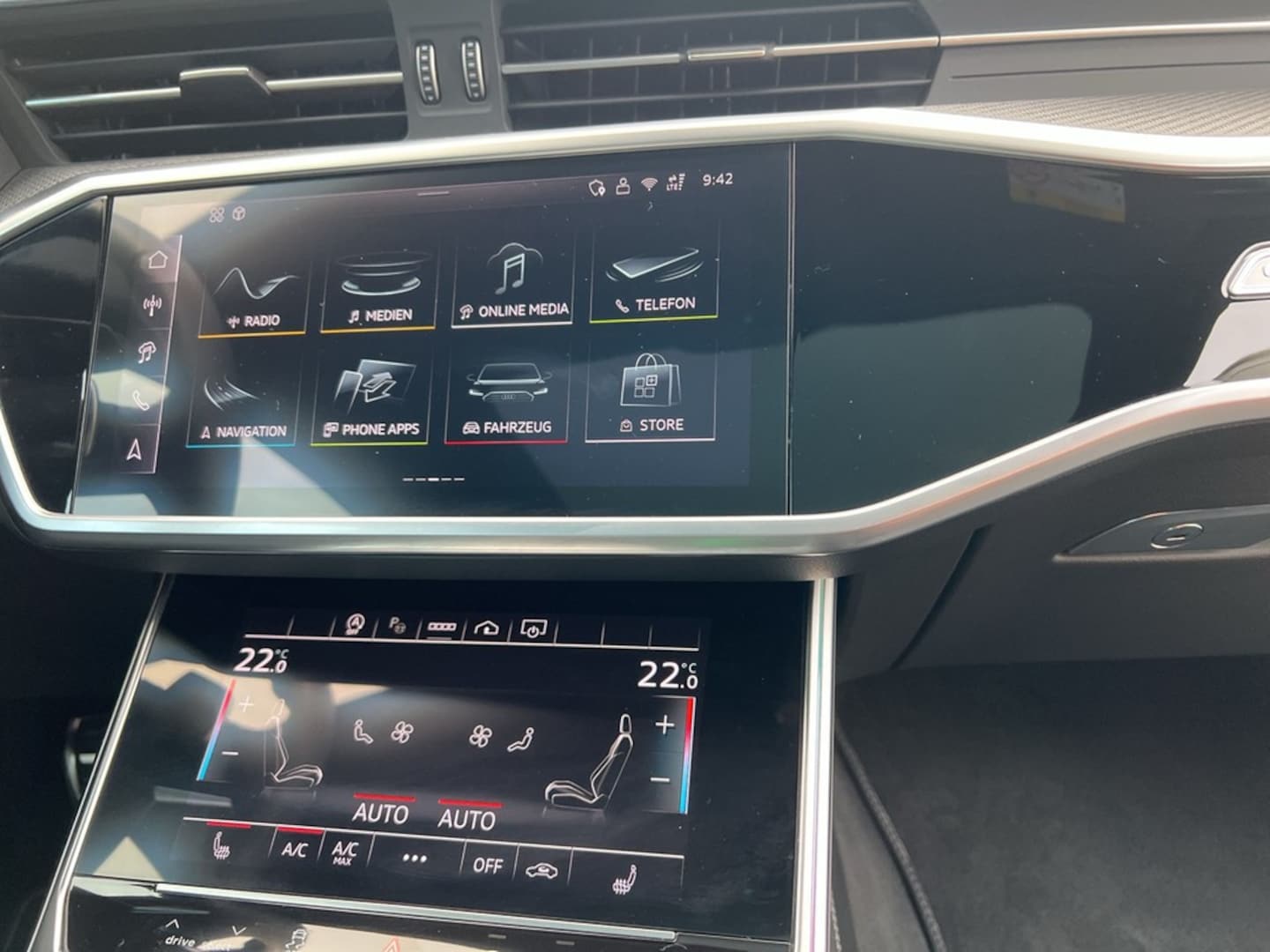 Bild über Audi S6 Avant TDI quattro tiptronic - für weitere Informationen kontaktieren Sie den Audi Partner