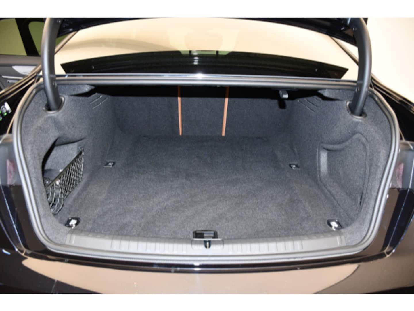 Bild über Audi S6 Limousine TDI quattro tiptronic - für weitere Informationen kontaktieren Sie den Audi Partner