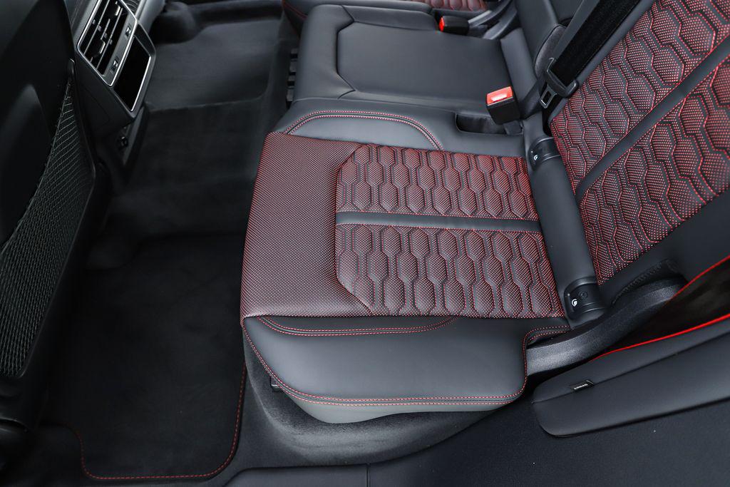 2026 Audi RS Q8 Base - Photo 37