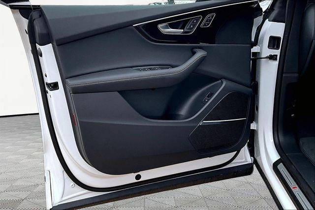 2026 Audi Q8 Premium Plus - Photo 18