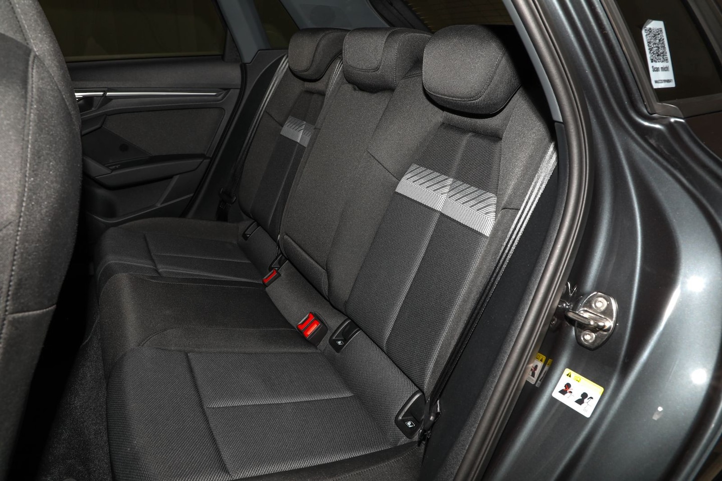 Bild über Audi A3 Sportback 35 TDI S tronic - für weitere Informationen kontaktieren Sie den Audi Partner
