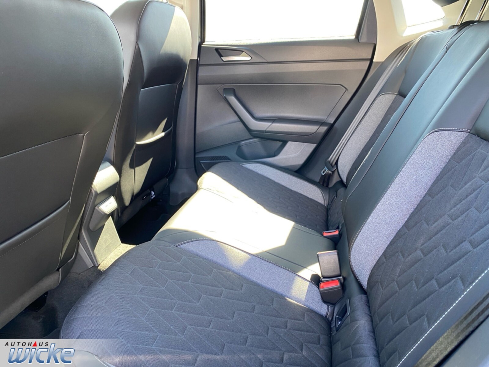 Volkswagen Polo – Bild 9
