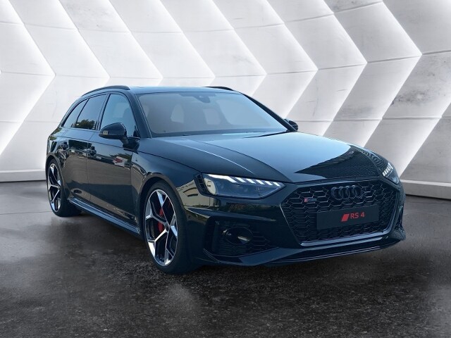 Image about Audi RS 4 Avant TFSI quattro tiptronic