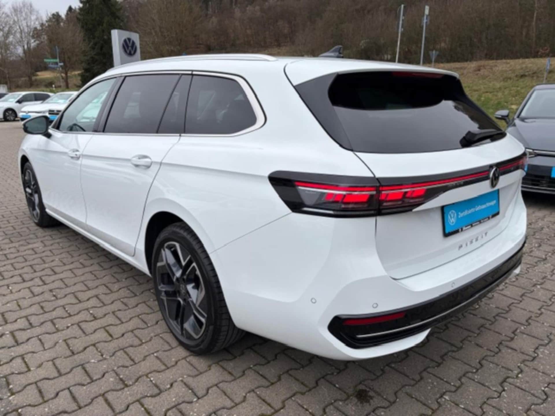 Volkswagen Passat Elegance