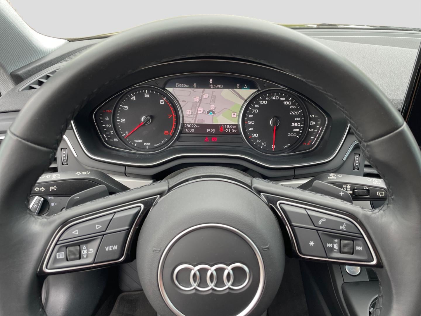 Bild über Audi A4 Avant 35 TFSI S tronic - für weitere Informationen kontaktieren Sie den Audi Partner