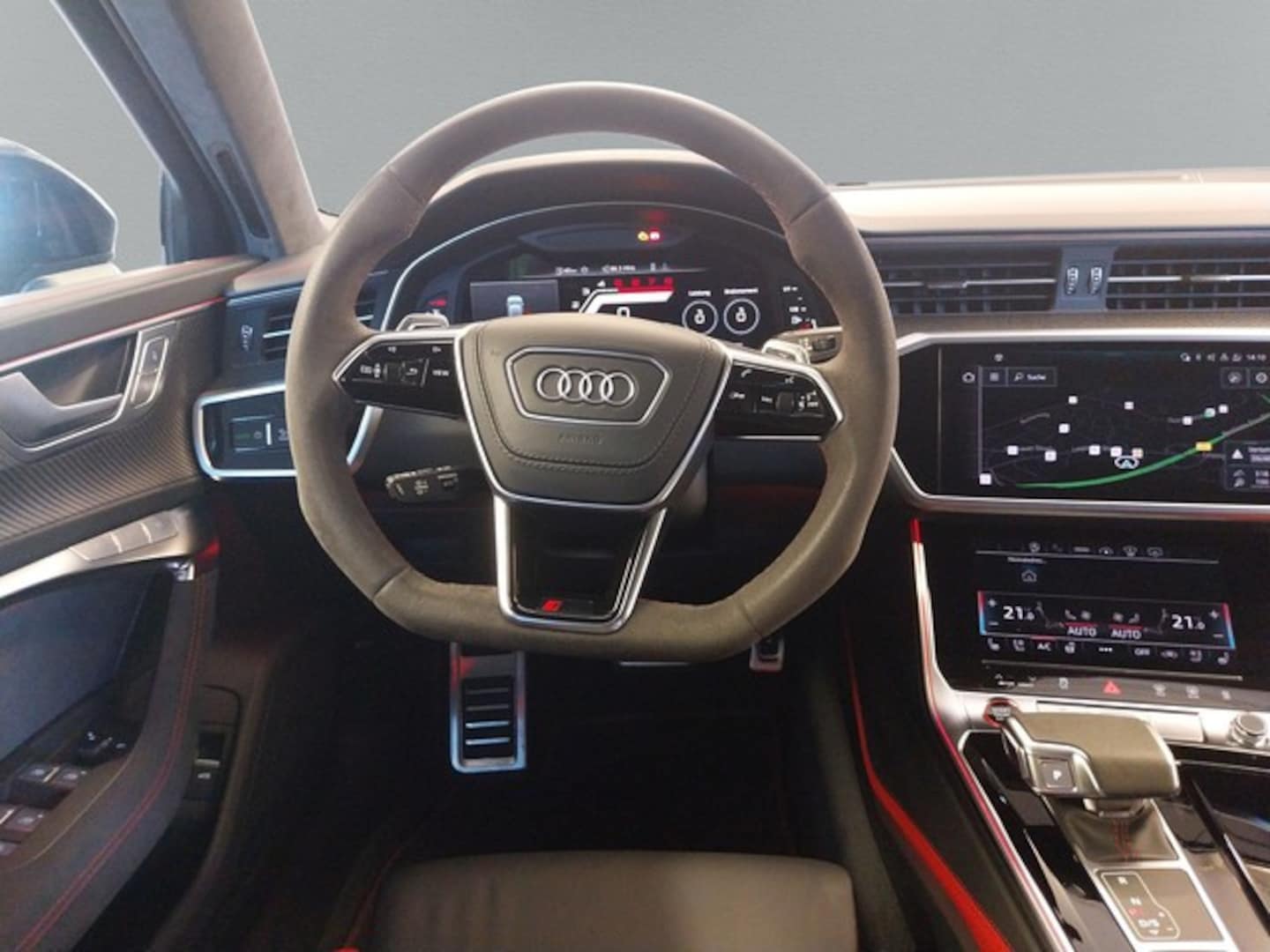 Bild über Audi RS 6 Avant performance quattro tiptronic - für weitere Informationen kontaktieren Sie den Audi Partner