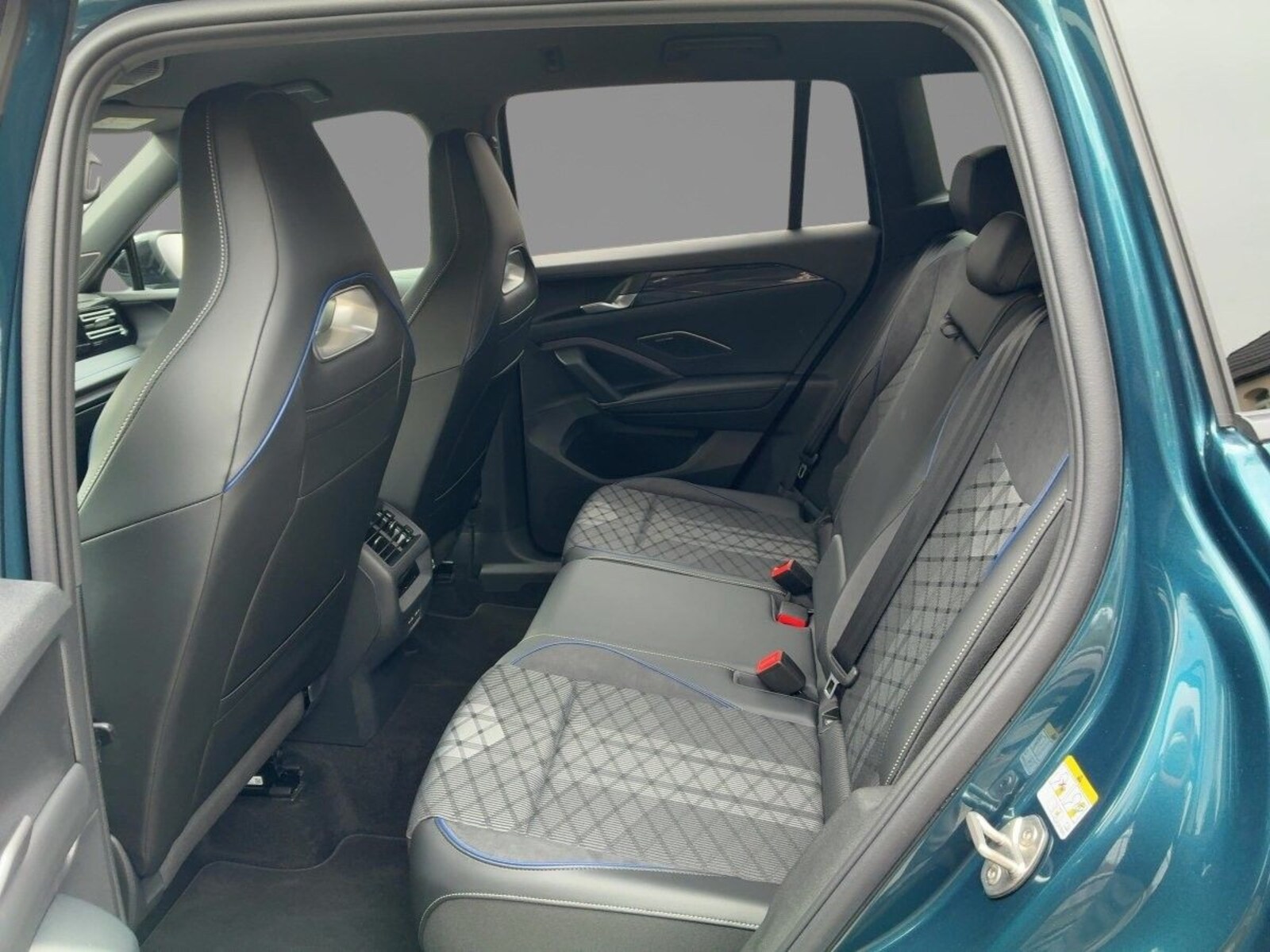 Volkswagen Tiguan – Bild 7